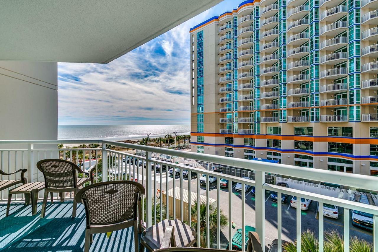 Angle Ocean Front Three-Bedroom Suite Partial View,983025814:JPEG